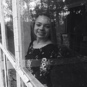 Meet your Posher, Lorna